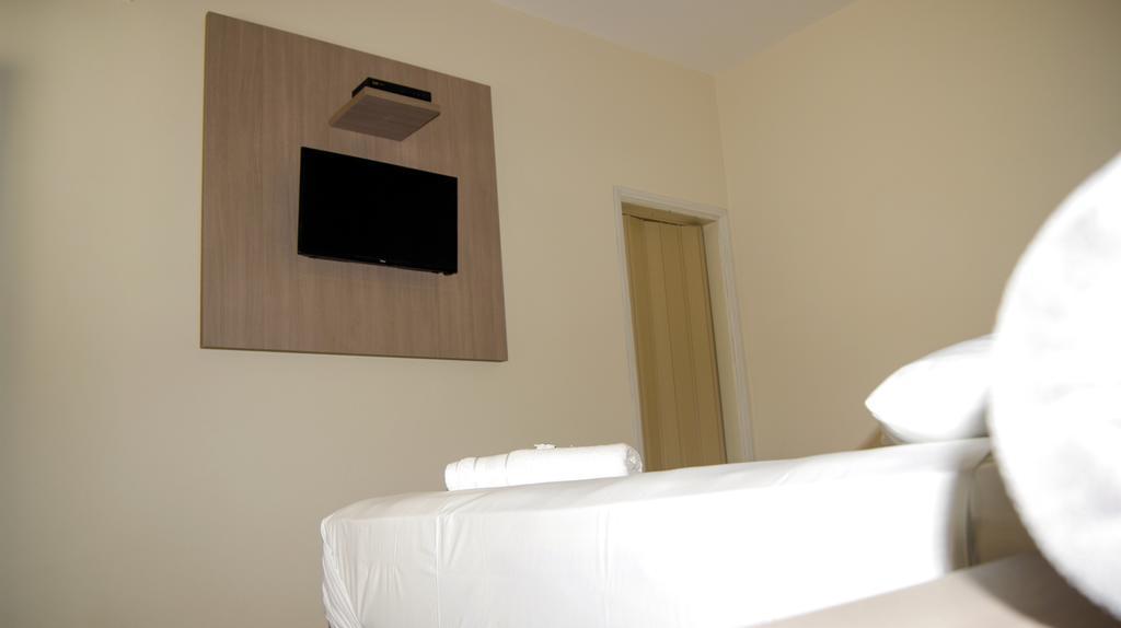 Hotel Pousada Jaguariúna Eksteriør bilde